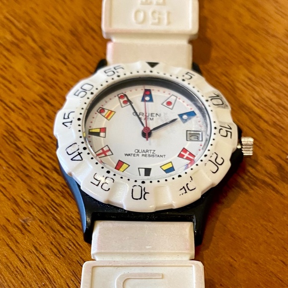 Rare Vintage Mens Gruen "Flag" Diving Watch - Picture 4 of 11